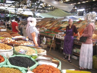Osh Bazaar / Market in Bishkek