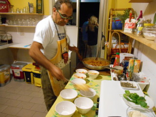Italian cooking class gianni house