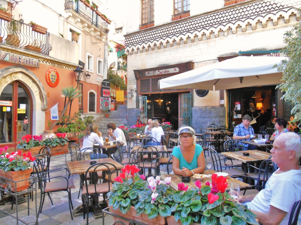Taormina and my new Norvegian friends
