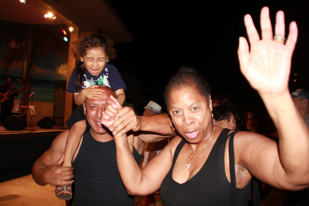 Fun and dance in Hollywood Beach, Fl