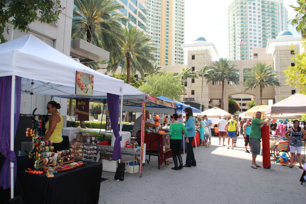 Fort Lauderdale's Sunday market on Las Olas Blvd.