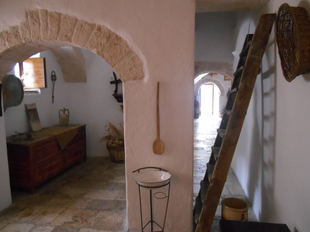 Alberobello, Puglia, Trullo Sovrano
