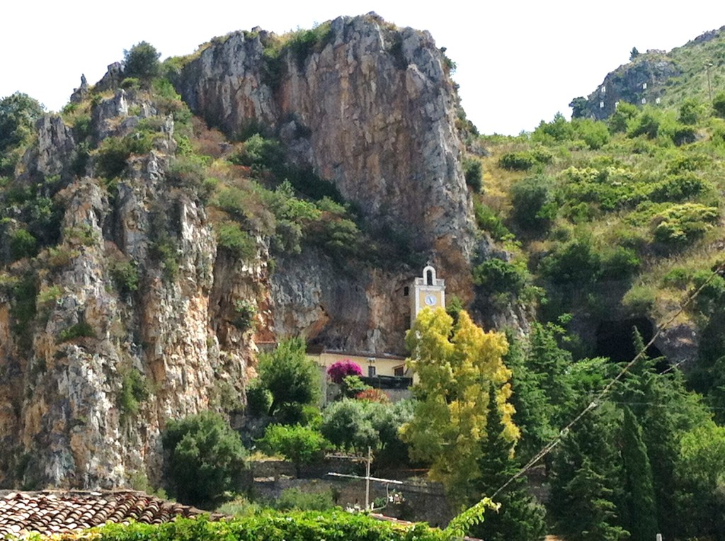 Madonna della Grotta, Praya, Calabria