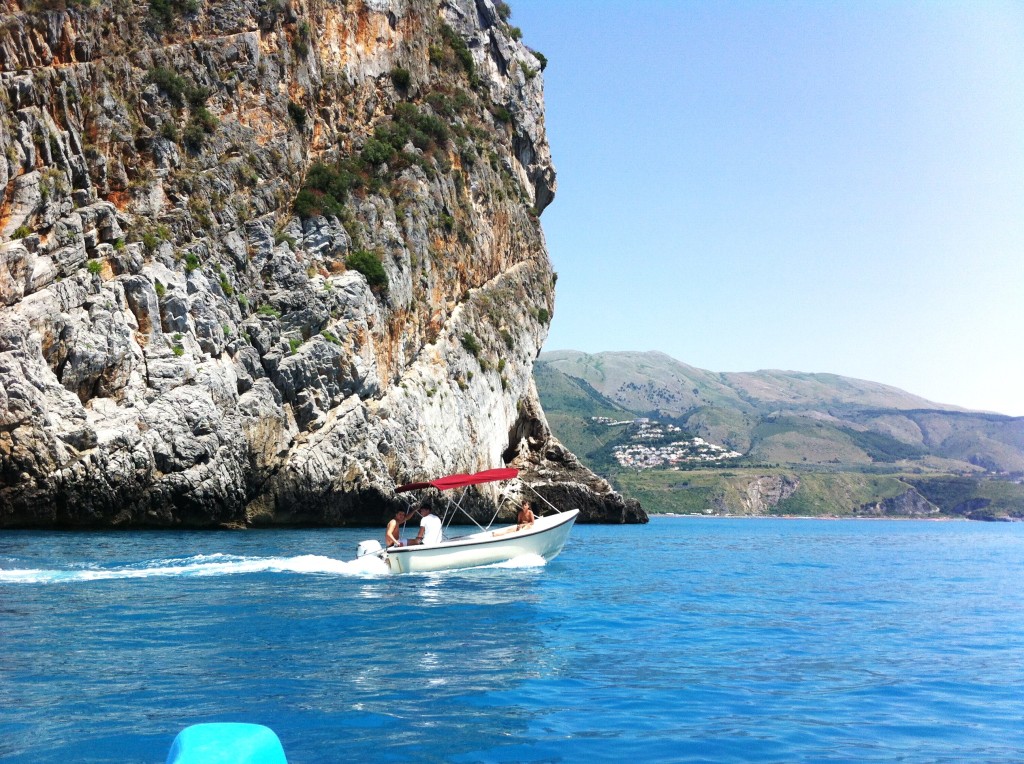 Dino Island, Calabria