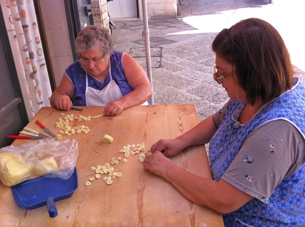 Afternoon making pasta the traditional way in Southern Italy