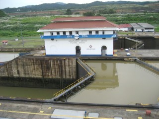 Panama Canal-Miraflores Locks