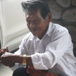 El Valle- Sunday market-musician