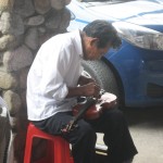 El Valle- Sunday market-musician