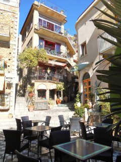 Turrisi Bar- building