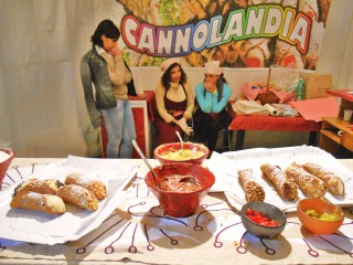 Ottobrata Zafferanese -canolli