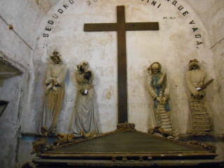 Thanksgiving in Palermo Cappuccini Catacombs