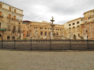 Pretoria Fountain, Palermo